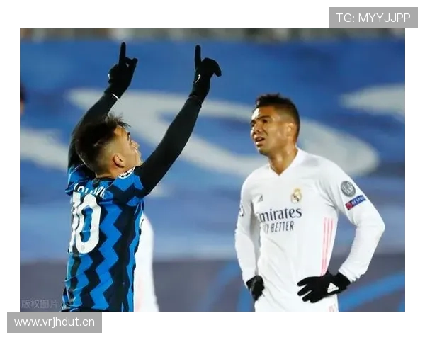 巴尔韦德与巴雷拉中场活动范围及覆盖能力对比分析