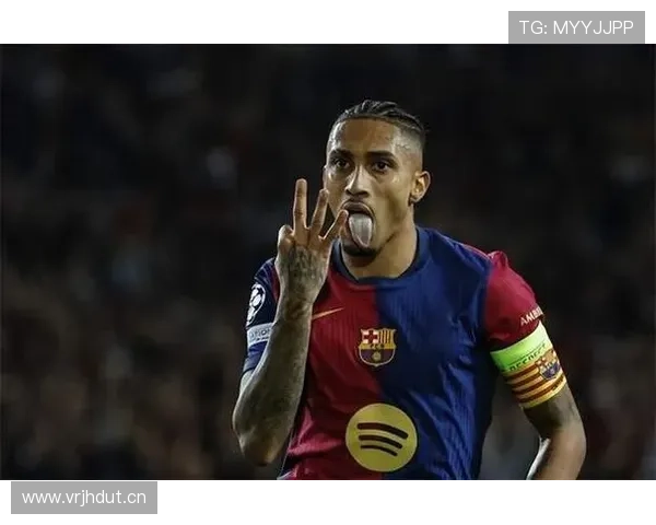 拉菲尼亚：现代左脚边锋的代表解析