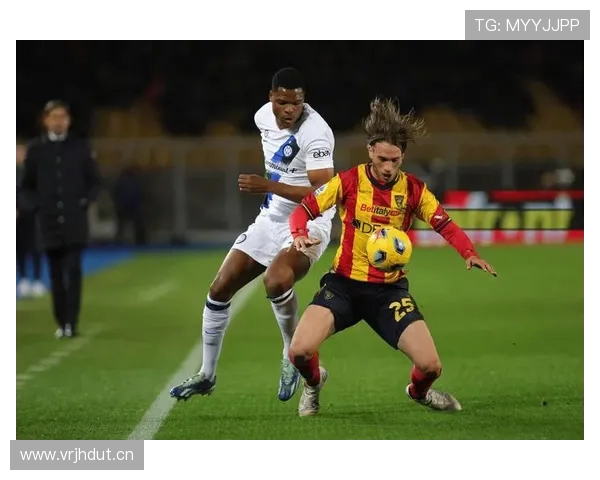 AC米兰表面占优实则隐患显现:近期表现波动对争冠形势产生影响